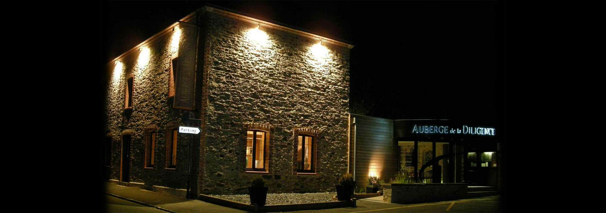 Auberge La Diligence Dolbeau-Mistassini Εξωτερικό φωτογραφία